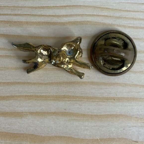 Minimalist Gold Tone Cat Lover Kitty Pin Brooch - Picture 2 of 4